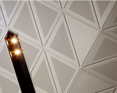 سقف گیره مثلثی آلومینیومی برای دکوراسیون دیوار مرکز همایش
